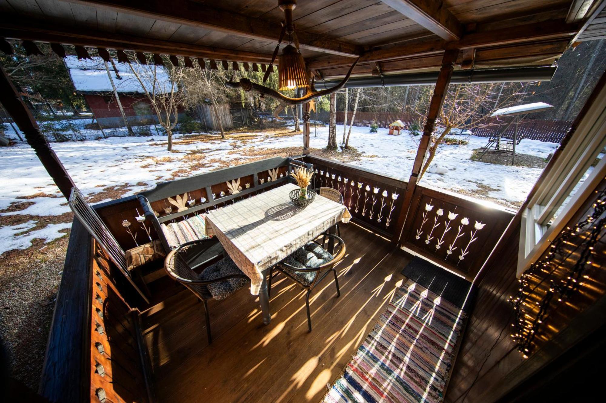 Cabana Adrienne Izvoru Muresului Exterior photo