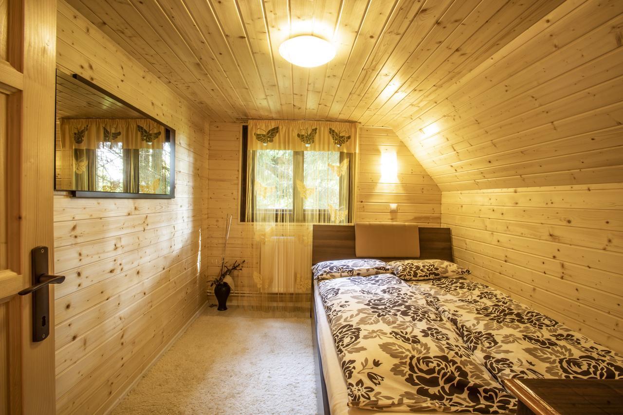 Cabana Adrienne Izvoru Muresului Exterior photo